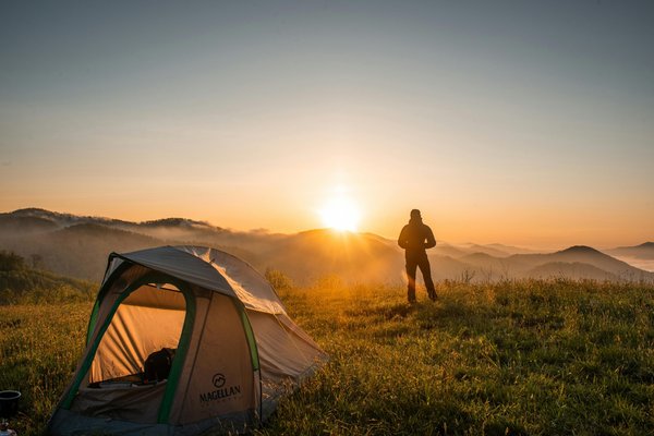 Camping dans les Alpes : votre escapade 4 étoiles à Bourg d'Oisans